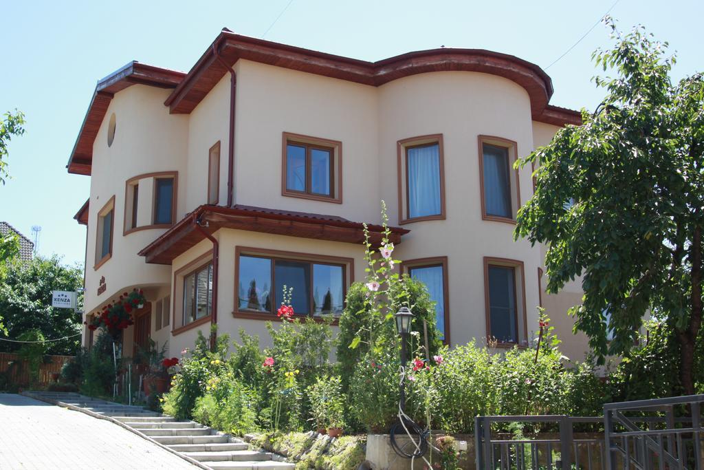 Pensiunea Kenza Târgu-Mureş Extérieur photo