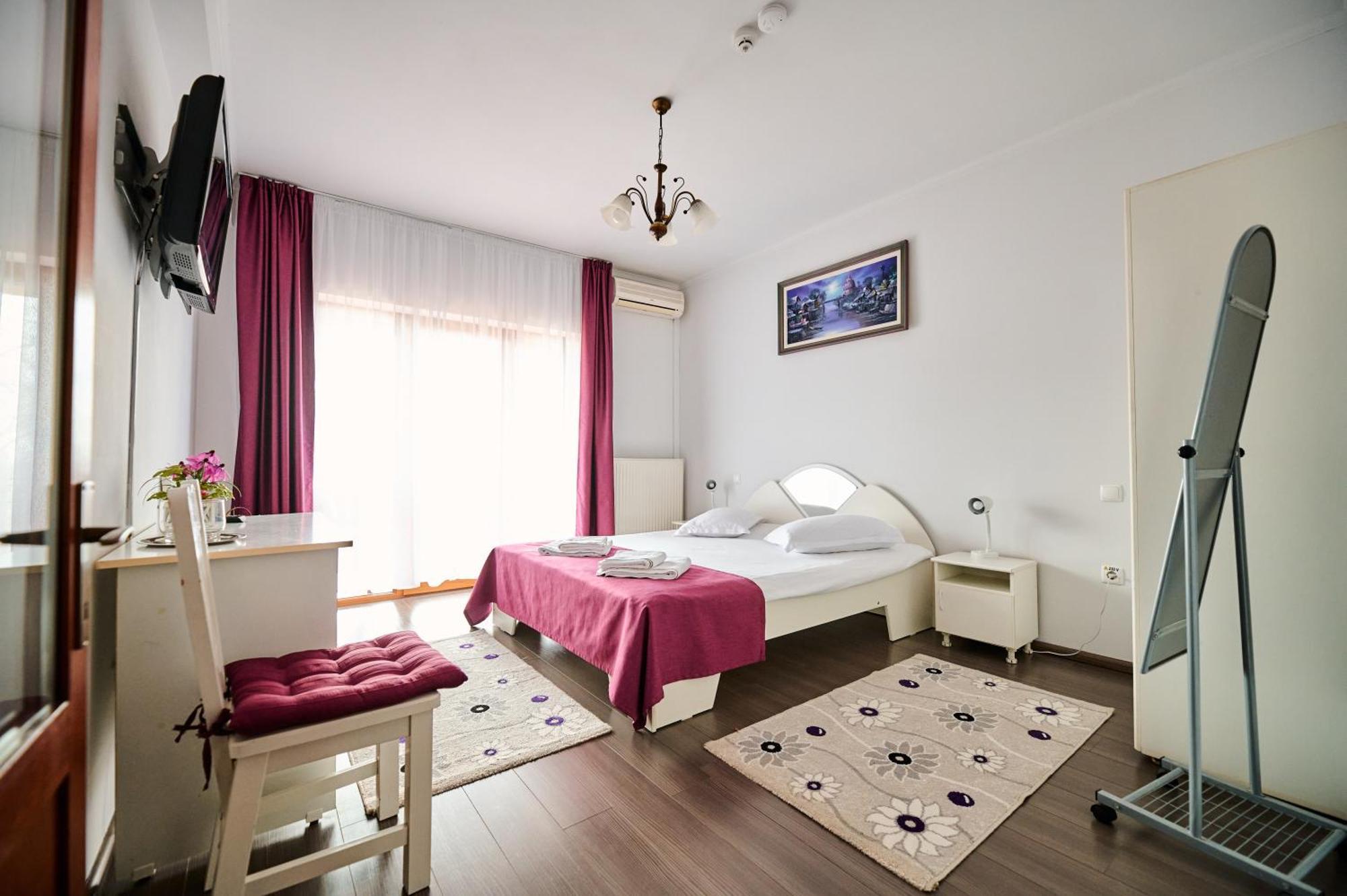 Pensiunea Kenza Târgu-Mureş Extérieur photo